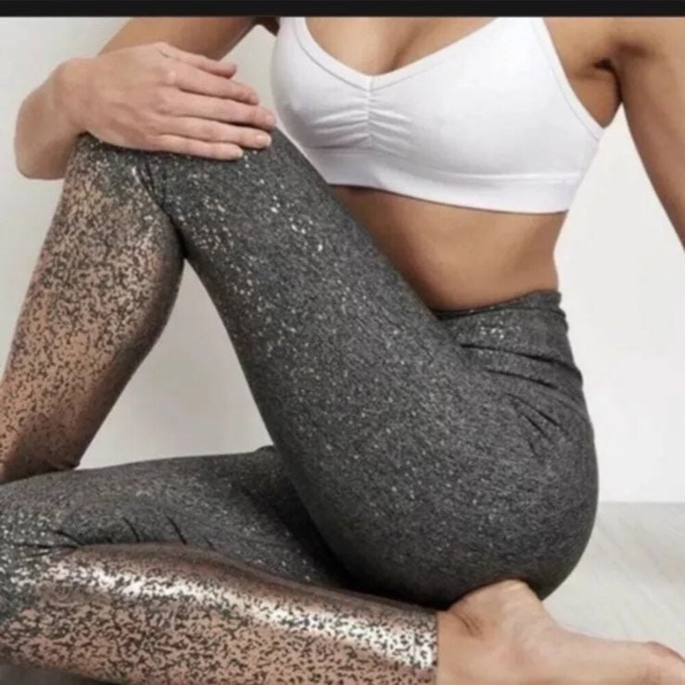 Beyond Yoga Alloy Ombre High Waist Midi Legging in Gray with Rose Gold S